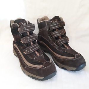 Men's LL Bean waterproof hiking boots. 9 Medium